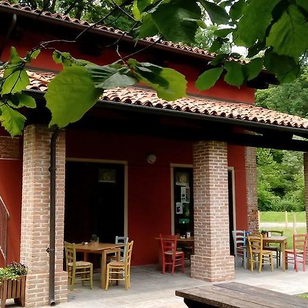 Morozzo La Foresteria Dell'Oasi 호스텔 외부 사진