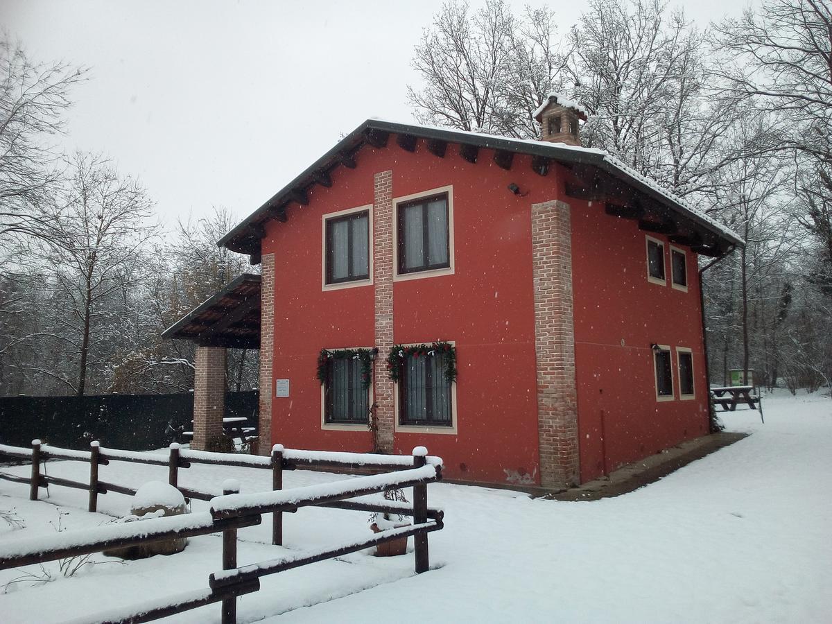 Morozzo La Foresteria Dell'Oasi 호스텔 외부 사진